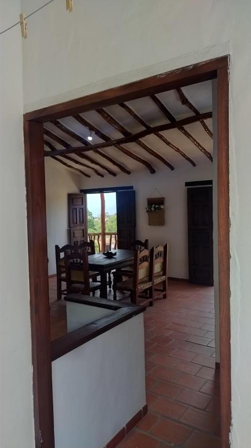 Casa Hospedaje Carare Барічара Екстер'єр фото